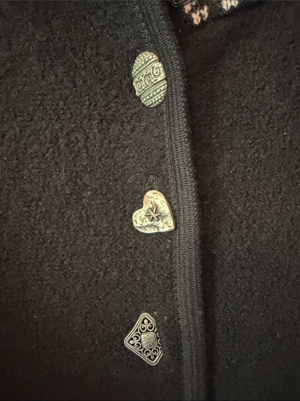Icelandic Design Womens M 100% Wool w/Intricte Silver Buttons & Fair Isle Collar - Picture 6 of 13